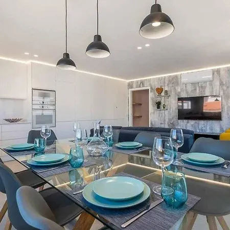 Town 2-bedroom Апартаменты *